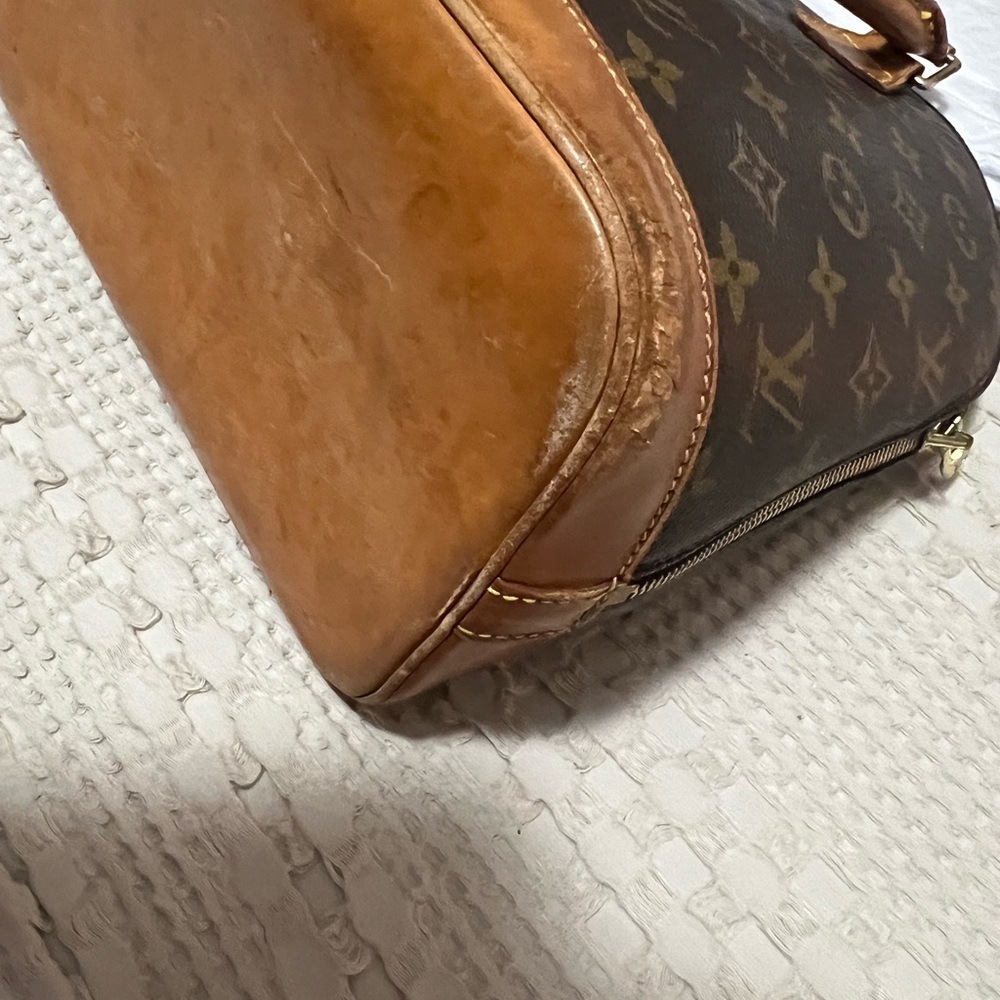Louis Vuitton Alma bag AUTHENTIC - Picture 14 of 16